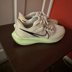 Women’s Nike Air Zoom Pegasus 39